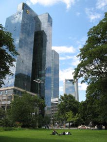 Frankfurt am Main im Bankenviertel Impression Image